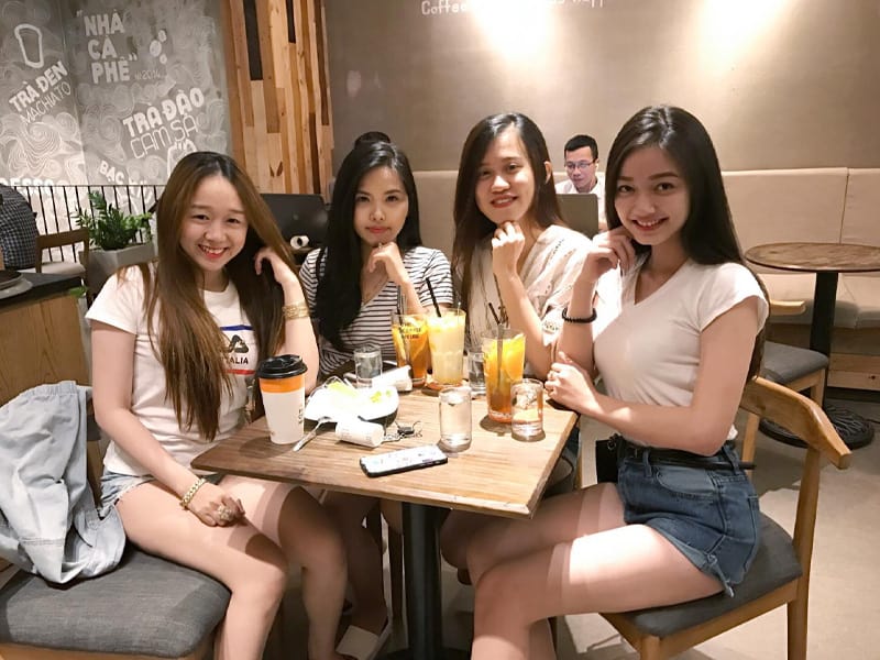 doi-tuong-khach-hang-uong-tra-sua-da-mo-rong-hon-rat-nhieu