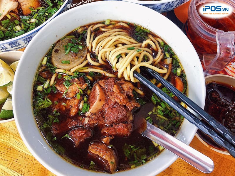 Nhóm khách hàng ít đi ăn ngoài