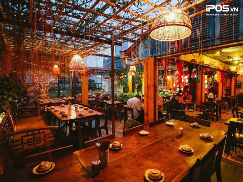 Vị trí mở quản phải tập trung khu vực đông khách mục tiêu