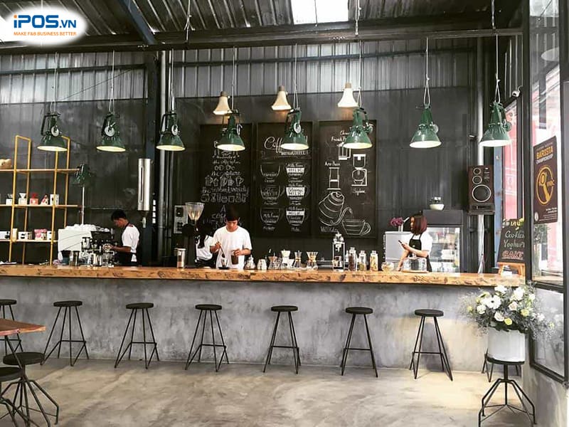 đánh giá tình hình kinh doanh khi sang quán cafe