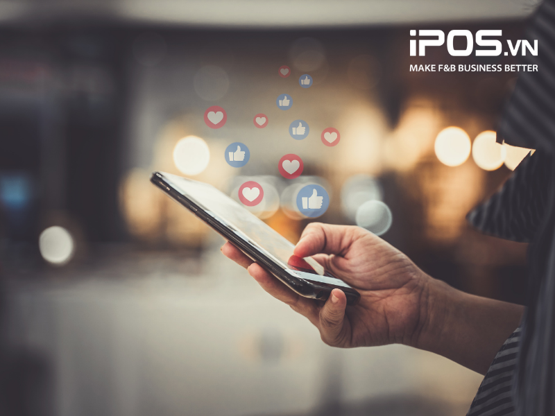 Gửi tin nhắn chăm sóc thường xuyên để duy trì mối quan hệ với khách hàng