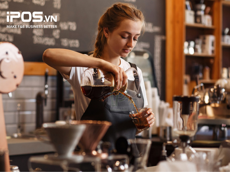 Tận dụng nguyên liệu cũ và nhập nguyên liệu mới hạn chế để tiết kiệm chi phí trong thời gian đầu 