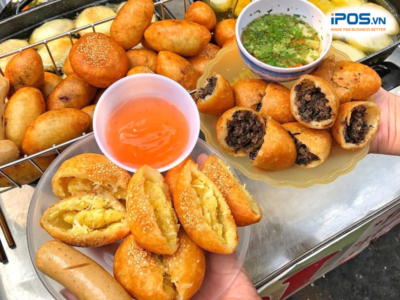 Bánh rán là món ăn vặt thân quen của giới trẻ từ xưa đến nay