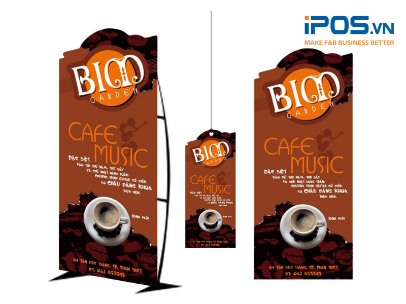 Standee đặt trước quán cafe giúp thu hút khách hàng đi qua