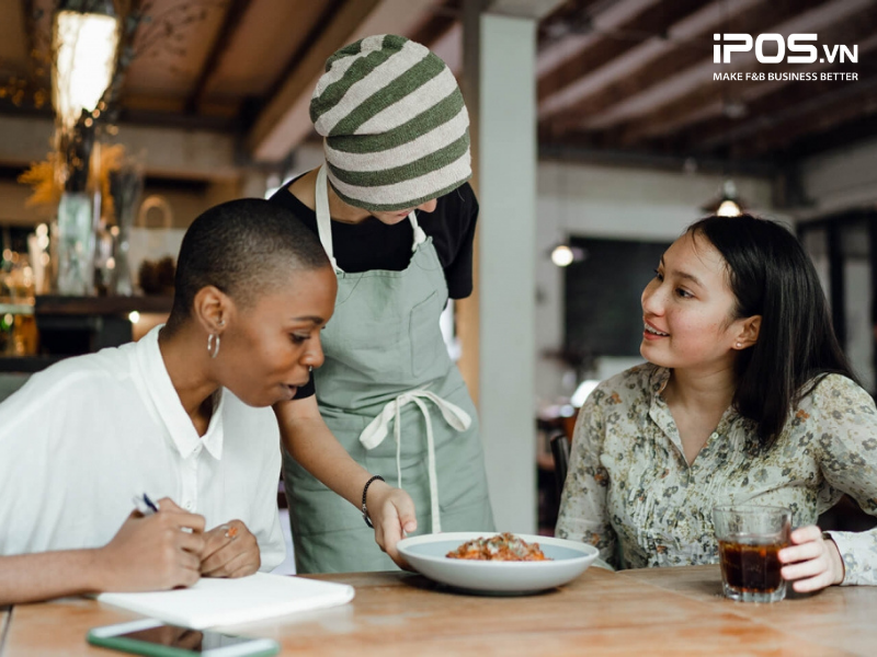 dị ứng thức ăn nhà hàng