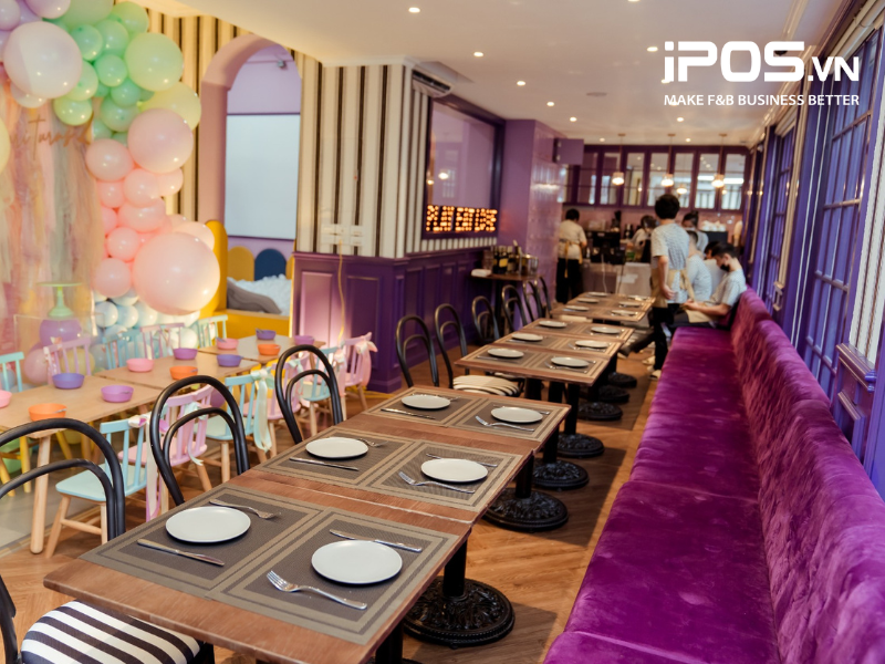 Doo Doo Premium Kids Cafe có tông màu tím pastel khá bắt mắt
