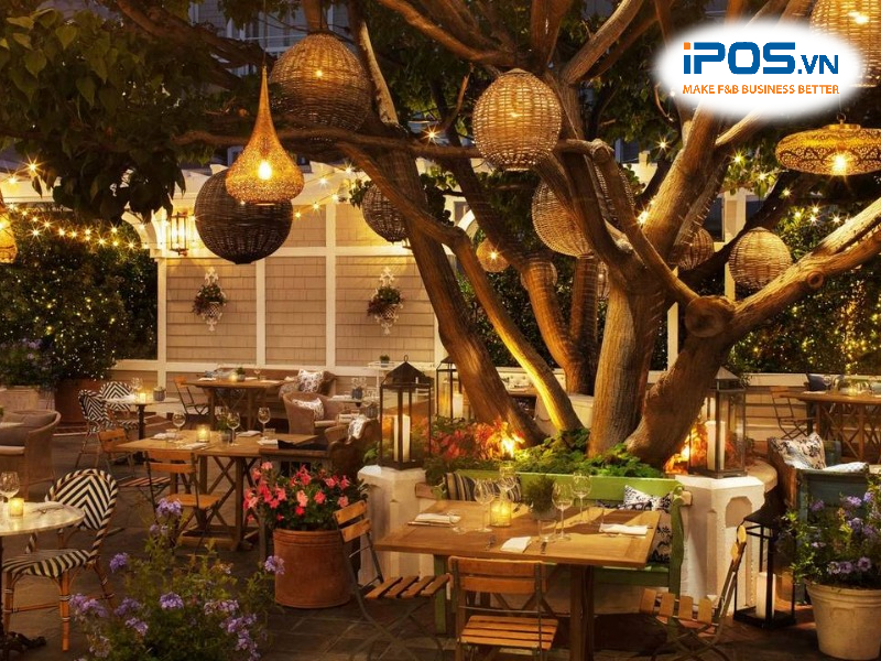 quang-cao-nha-hang-2