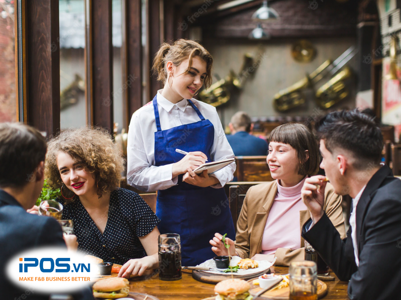 Cách tính lương nhân viên nhà hàng
