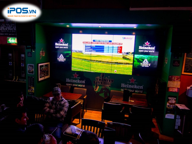 quan-cafe-bong-da-ha-noi-3