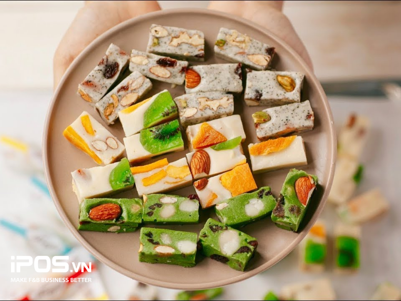 đồ ăn vặt bán tết