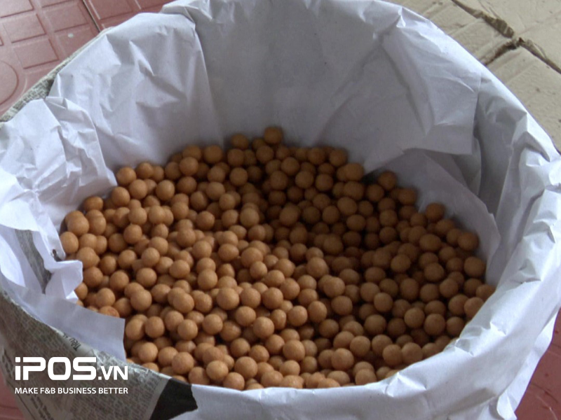 đồ ăn vặt bán tết