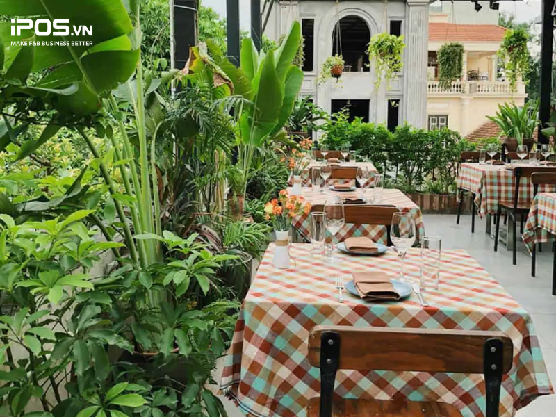 nhà hàng lãng mạn tỏ tình