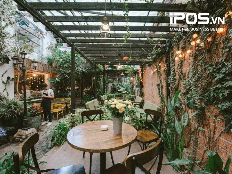 Mẫu thiết kế quán cafe phong cách sân vườn