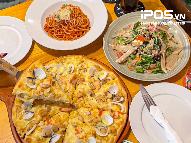 Pepperonis Pizza là địa điểm ăn uống ngày Quốc tế thiếu nhi lý tưởng vì sở hữu không gian ấm cúng, phù hợp với các gia đình