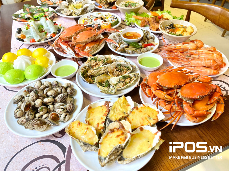 Bay Seafood Buffet là nhà hàng cho ngày 1/6 chuyên các món về hải sản