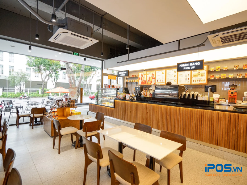 Các chuỗi cà phê Highlands Coffee, Phúc Long, The Coffee House “kèn cựa” nhau