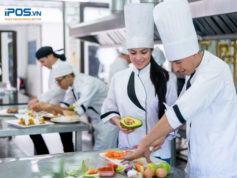 Các nhà hàng, quán cafe nhỏ có cần bộ phận R&D không?