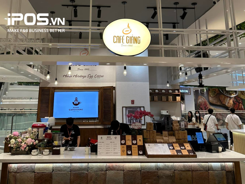 “Giao diện” của Cà phê Giảng tại Lotte Mall Tây Hồ 