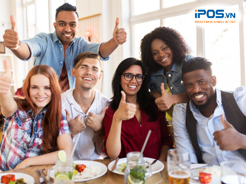 vong-doi-khach-hang-1