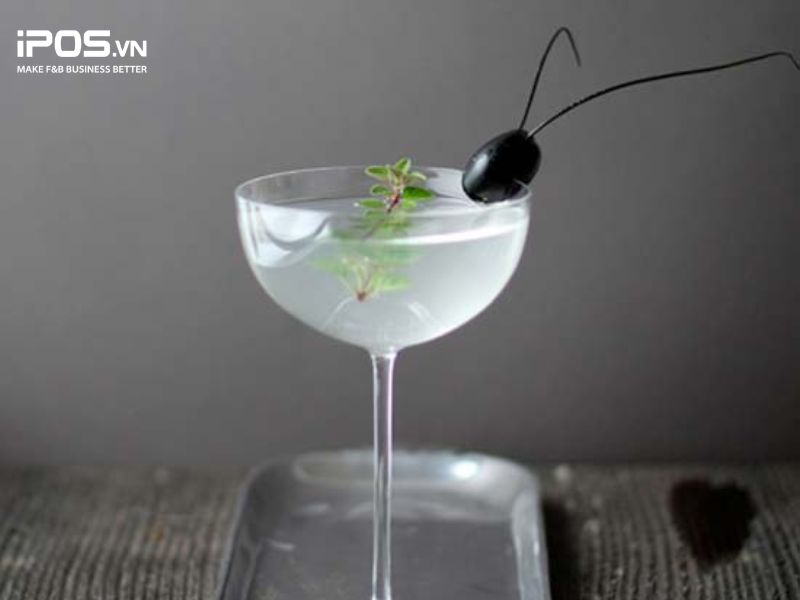 Đồ uống mùa Halloween: Swamp Swill Martini – Đầm Lầy Martini