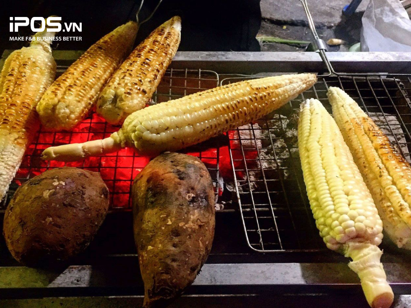 Món ăn kinh doanh vỉa hè