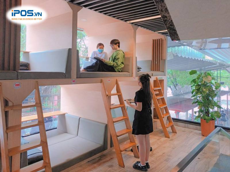 Red Coffee là quán cà phê giường nằm sở hữu không gian siêu rộng