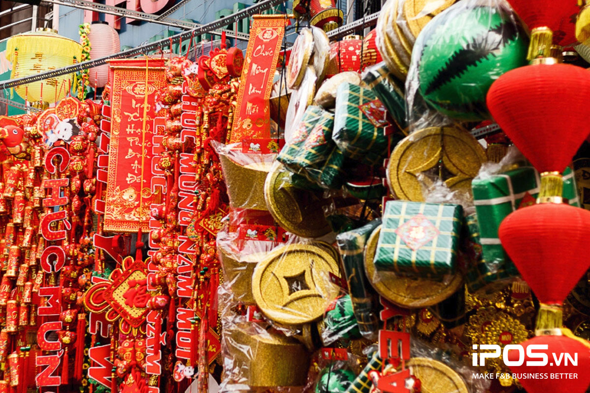 Các món đồ trang trí độc đáo được rất nhiều gia đình tìm mua vào ngày Tết